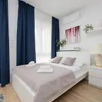 Apartment Holzera 6 Close To Medicover And Paley