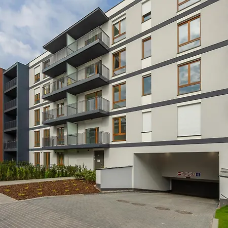 Holzera 6 Close To Medicover And Paley Apartment Warschau