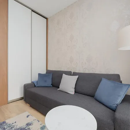 Holzera 6 Close To Medicover And Paley * Varsovie